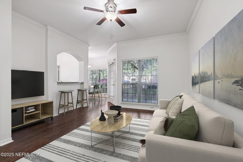 7800 Point Meadows Dr #613, Jacksonville, FL 32256