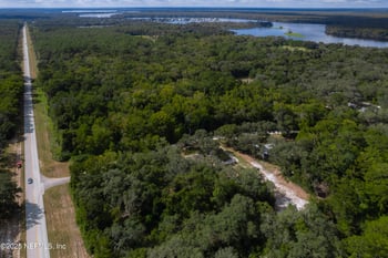 102 Acosta Creek Dr, Satsuma, FL 32189