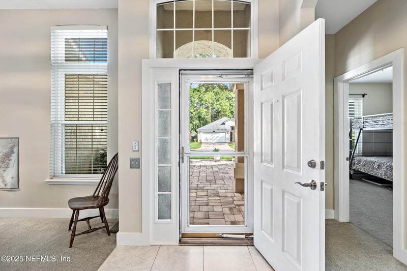 13072 Chets Creek Dr, Jacksonville, FL 32224