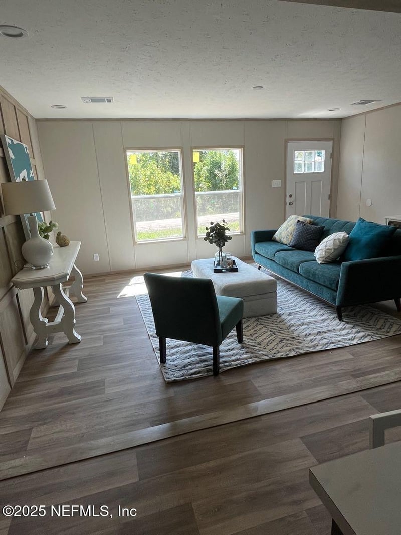 45692 Jones Way, Callahan, FL 32011