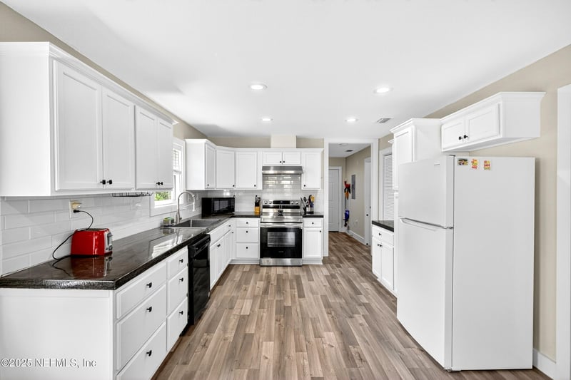 2822 Fitzgerald St, Jacksonville, FL 32254