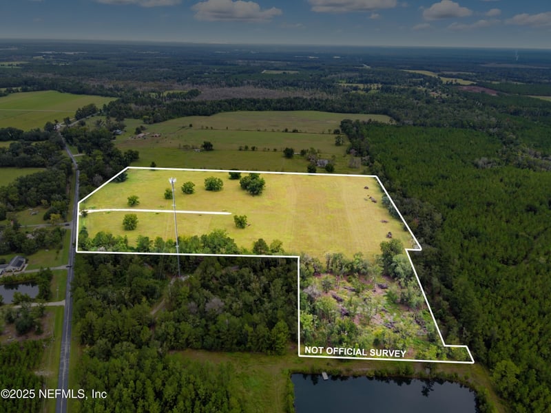 11242 Hogan Rd, Live Oak, FL 32060