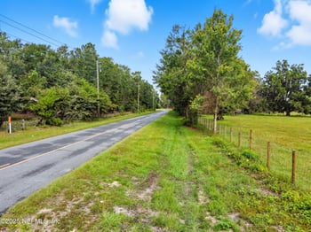 11242 Hogan Rd, Live Oak, FL 32060