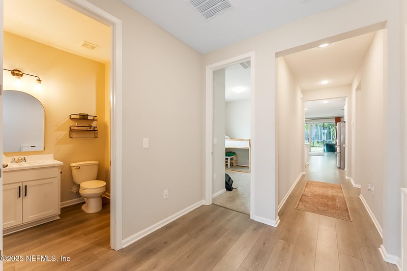 1875 Cogdill Tc, Middleburg, FL 32068