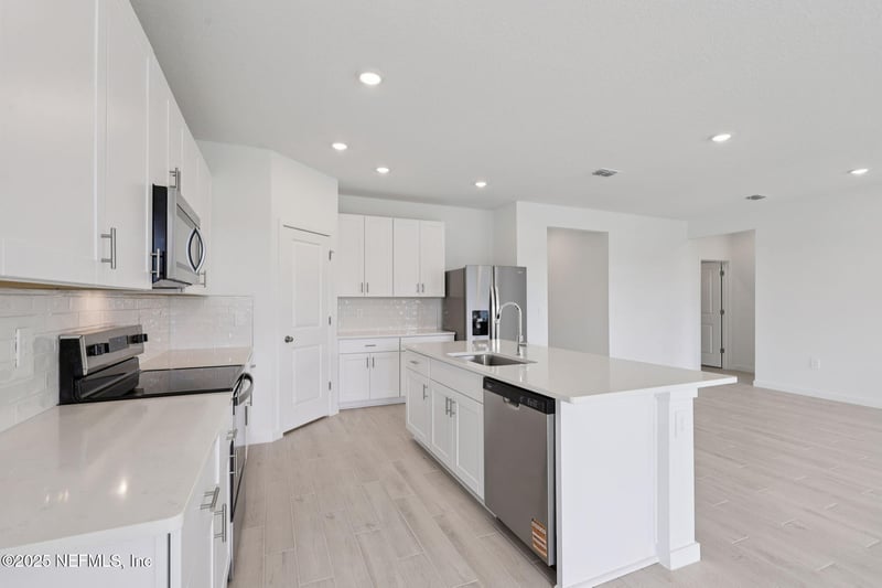 7365 Carson View Ln, Jacksonville, FL 32219