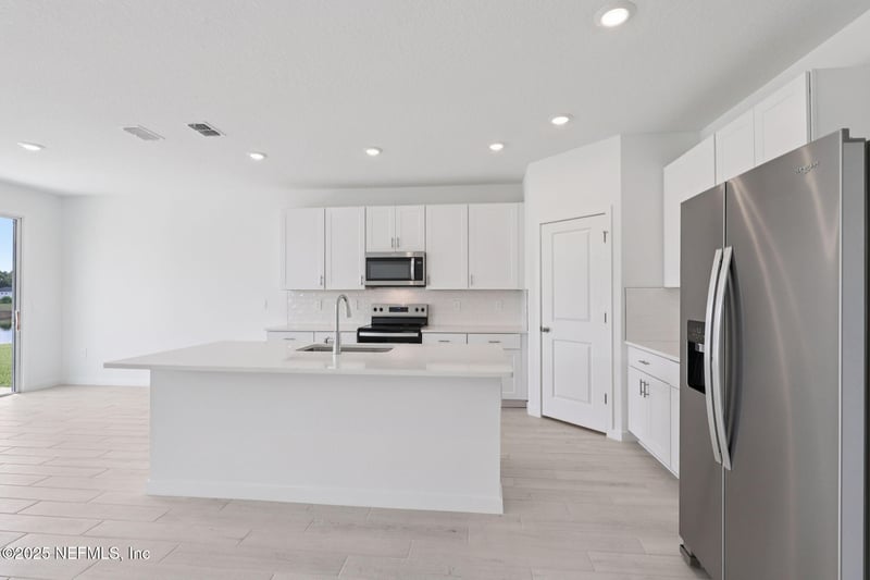 7365 Carson View Ln, Jacksonville, FL 32219