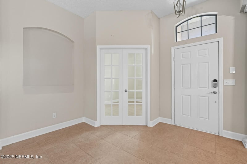 1109 Hawk Watch Cir, St Augustine, FL 32092