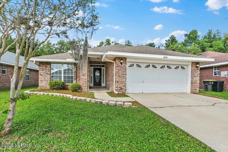 6253 Ironside Dr, Jacksonville, FL 32244