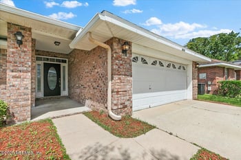 6253 Ironside Dr, Jacksonville, FL 32244