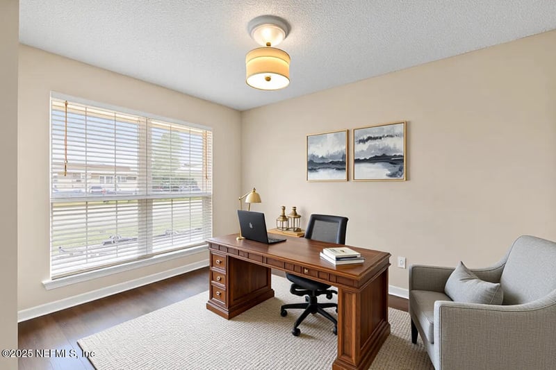 6253 Ironside Dr, Jacksonville, FL 32244