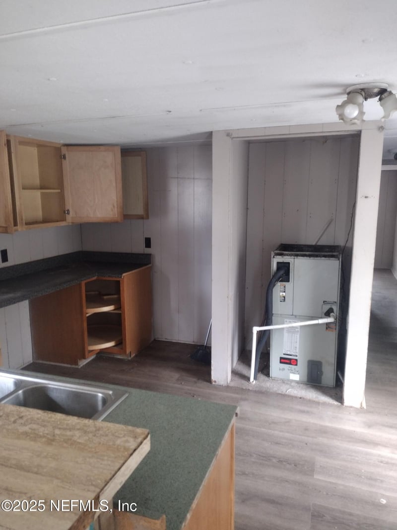 6653 Beryl St, Jacksonville, FL 32219