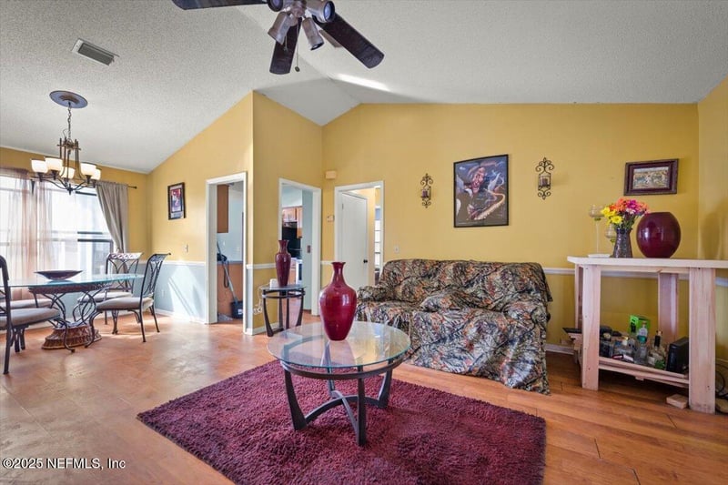 6433 Diamond Leaf Ct, Jacksonville, FL 32244