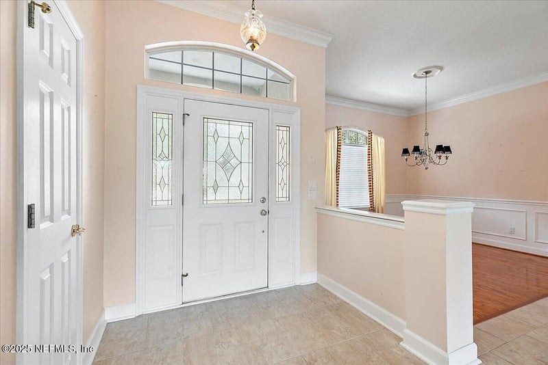 3817 Michaels Landing Cir, Jacksonville, FL 32224