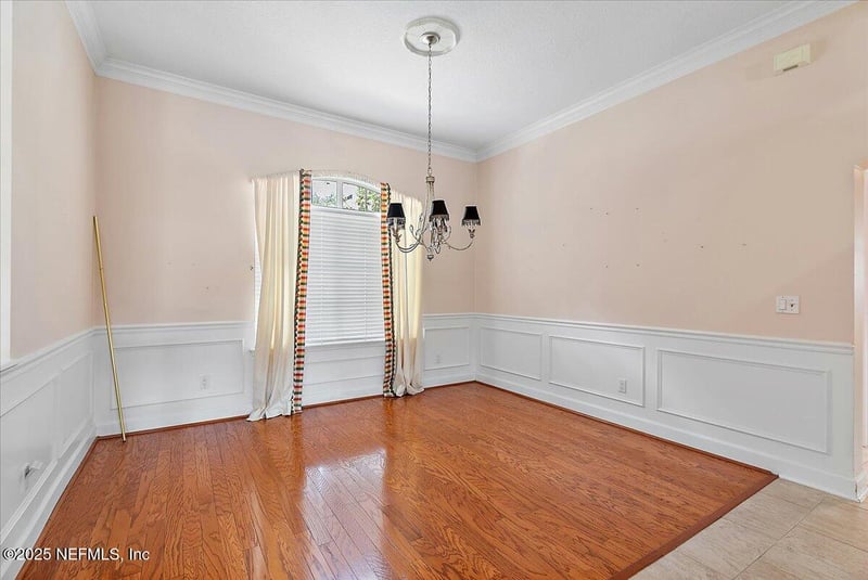 3817 Michaels Landing Cir, Jacksonville, FL 32224