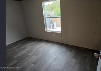 4374 Loys Dr, Jacksonville, FL 32246