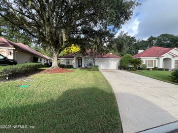 4261 Via Valencia Cir, Jacksonville, FL 32217