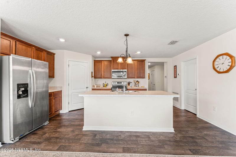 11529 Stickleback Ln, Jacksonville, FL 32226