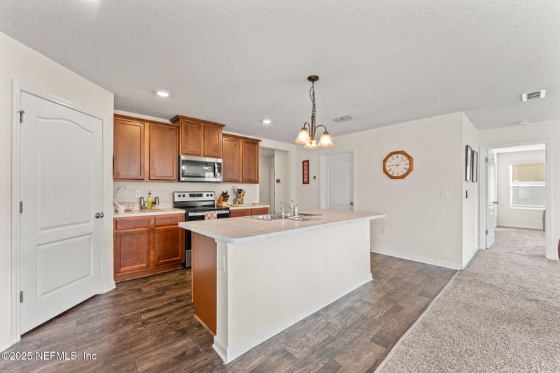 11529 Stickleback Ln, Jacksonville, FL 32226