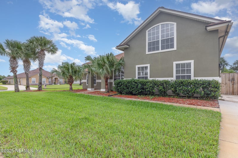 11318 Island Club Ln, Jacksonville, FL 32225