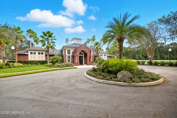 10537 Creston Glen Cir, Jacksonville, FL 32256