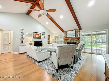 12777 Dogwood Hill Dr, Jacksonville, FL 32223