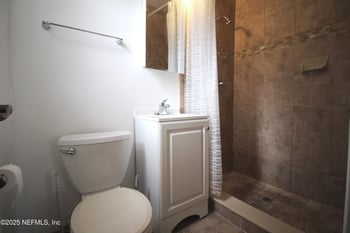 6760 Marion Ct, Jacksonville, FL 32216