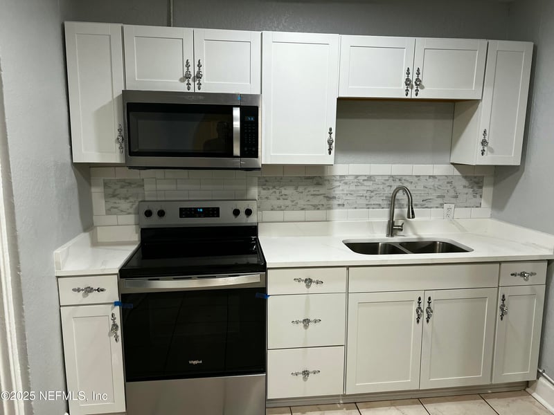 1826 Forest Hills Rd, Jacksonville, FL 32208