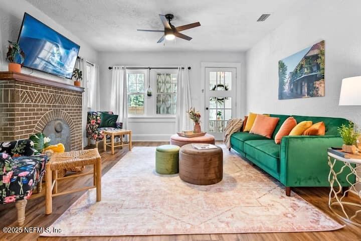 111 Colon Ave, St Augustine, FL 32084