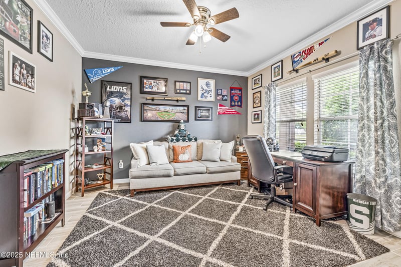 15727 Bainebridge Dr, Jacksonville, FL 32218