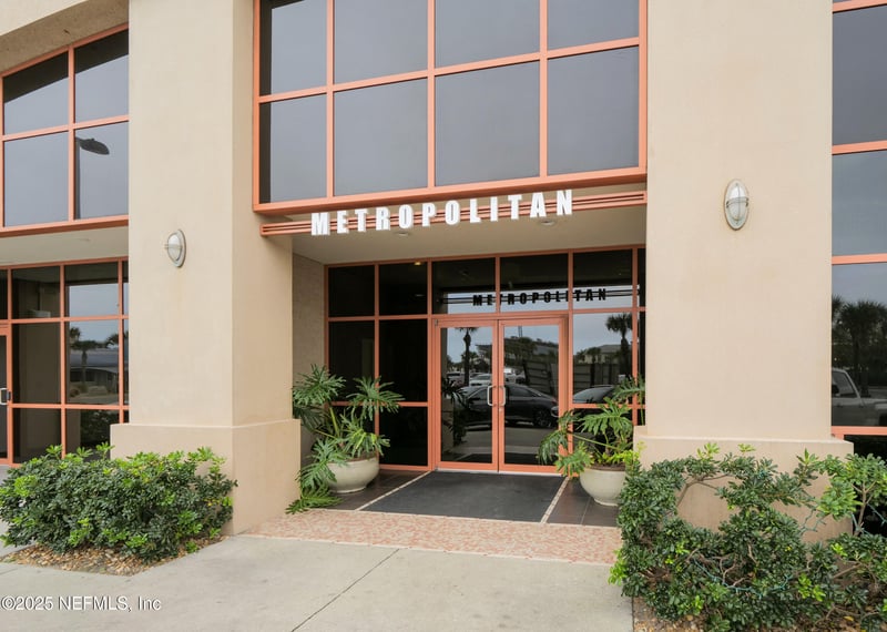 320 1st St #810, Jacksonville Beach, FL 32250