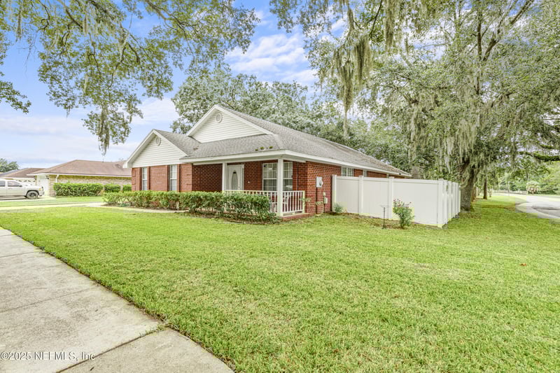 6149 Du Clay Rd, Jacksonville, FL 32244
