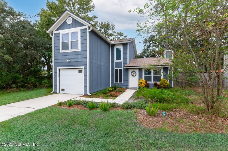 2196 Fairway Villas Ln, Atlantic Beach, FL 32233