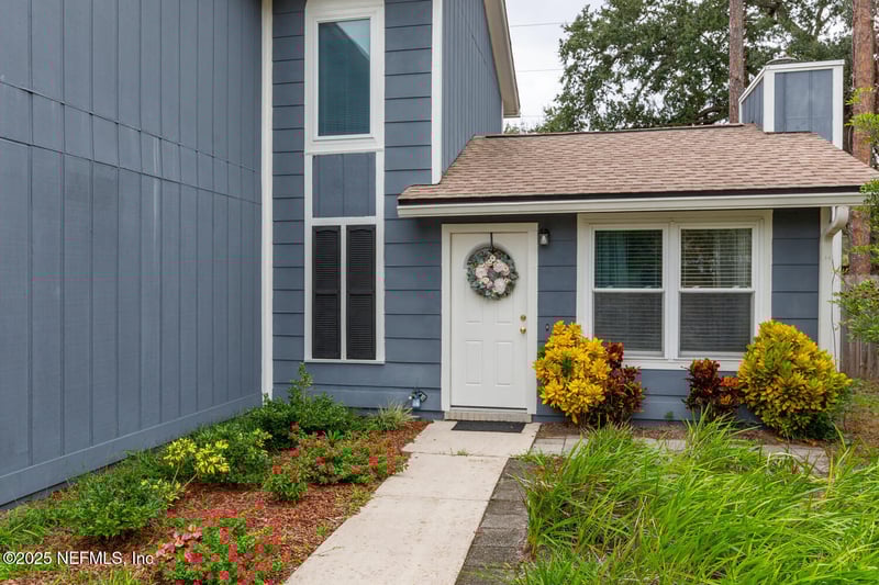 2196 Fairway Villas Ln, Atlantic Beach, FL 32233