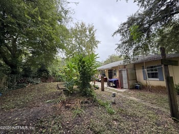 648 Luna Ct, Jacksonville, FL 32205