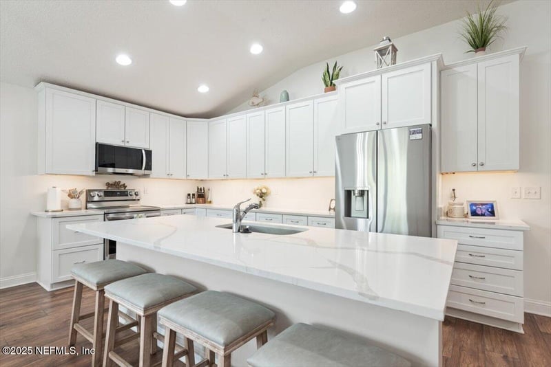 4110 Scenic Dr, Middleburg, FL 32068