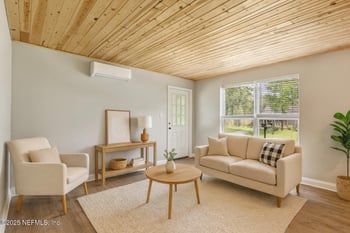 243 Ravenswood Dr, St Augustine, FL 32084