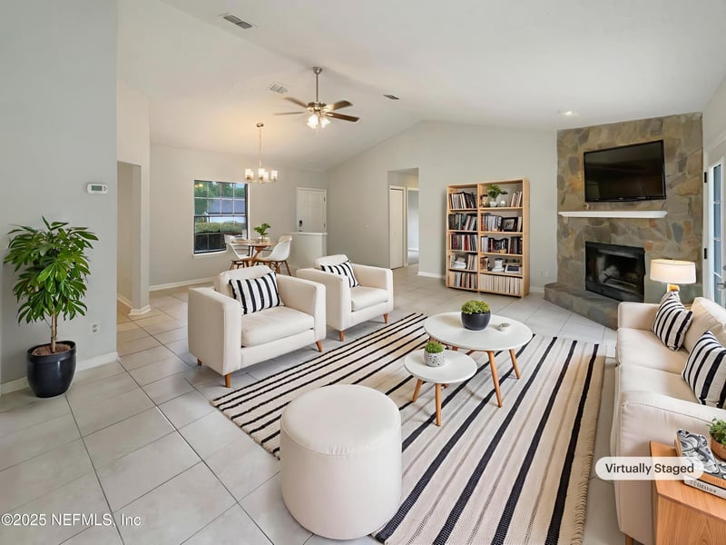 2070 Tickford St, Middleburg, FL 32068