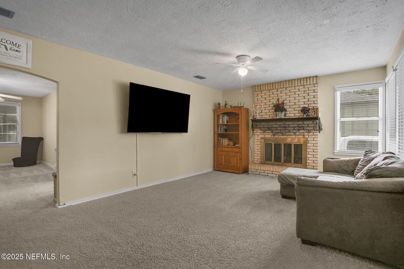 3757 Lilly Rd, Jacksonville, FL 32207