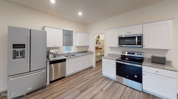 52 Oriole Rd, Palm Coast, FL 32164