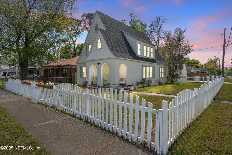 4660 Astral St, Jacksonville, FL 32205