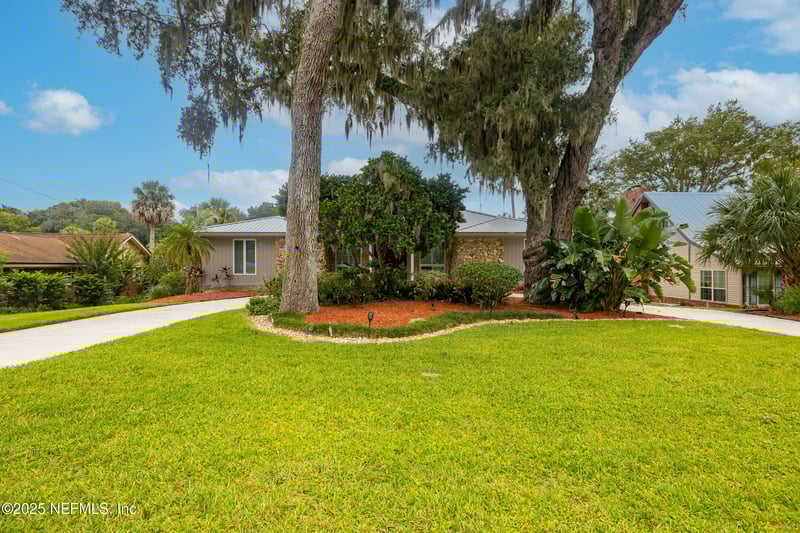 11452 Starboard Dr, Jacksonville, FL 32225