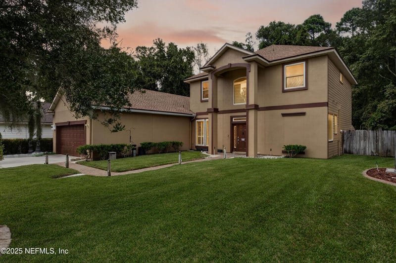 601 Reflection Cove Rd, Jacksonville, FL 32218