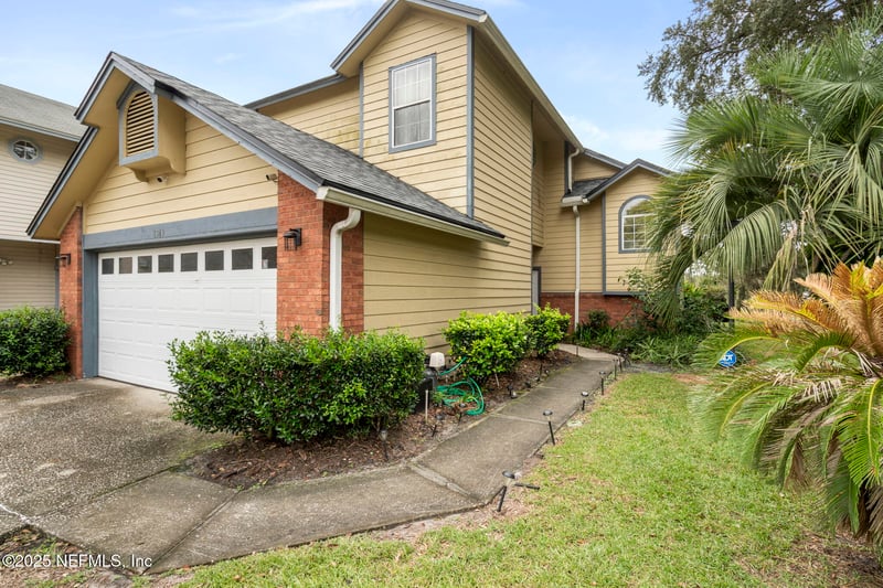 8349 Copperfield Cir, Jacksonville, FL 32244