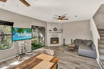 5568 La Moya Ave #9, Jacksonville, FL 32210