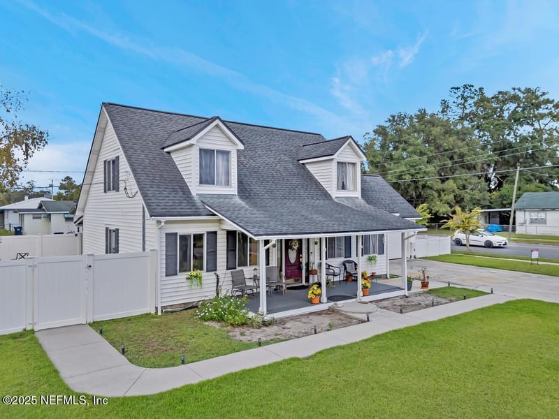 113 Ohio Ave, Macclenny, FL 32063