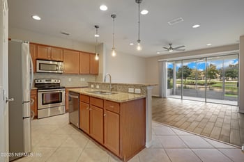 7002 Coldwater Dr, Jacksonville, FL 32258