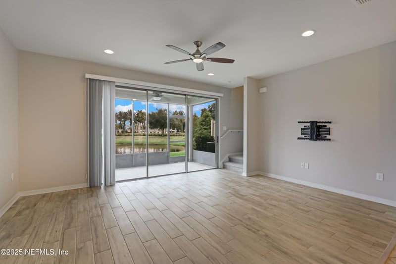 7002 Coldwater Dr, Jacksonville, FL 32258