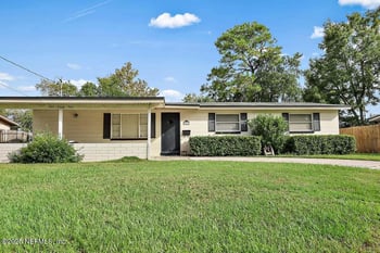 591 Clermont Ave, Orange Park, FL 32073