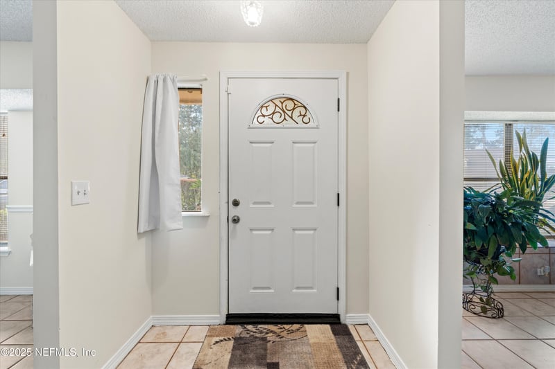 9731 Villiers Dr, Jacksonville, FL 32221