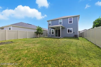 9711 Skydive Ct, Jacksonville, FL 32221